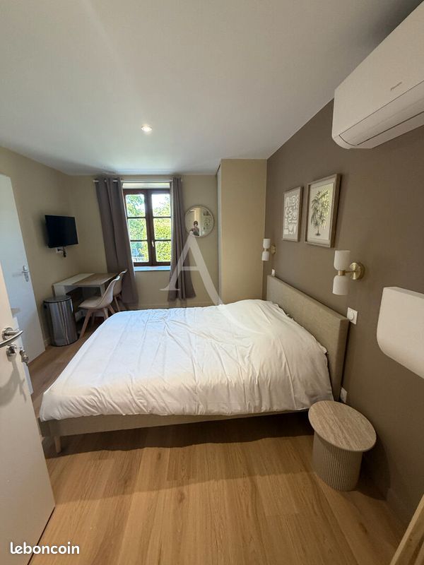 Appartement 1 pièce 18 m² · à Bourg-en-Bresse · 18 m² · 600 €