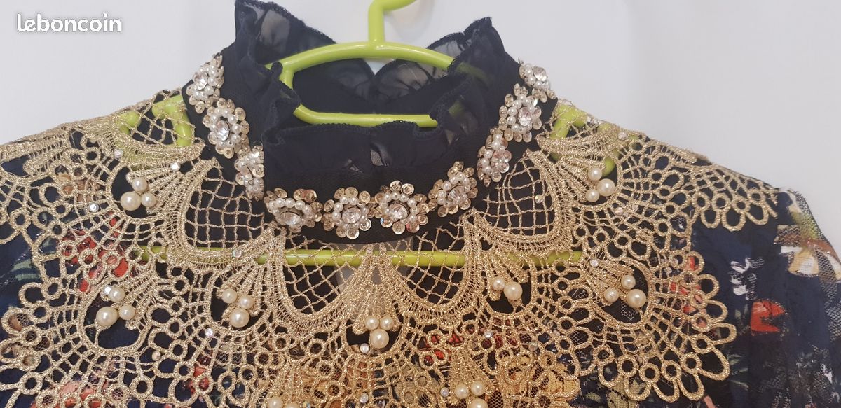 Chemisier avec manches en dentelle (image 2)