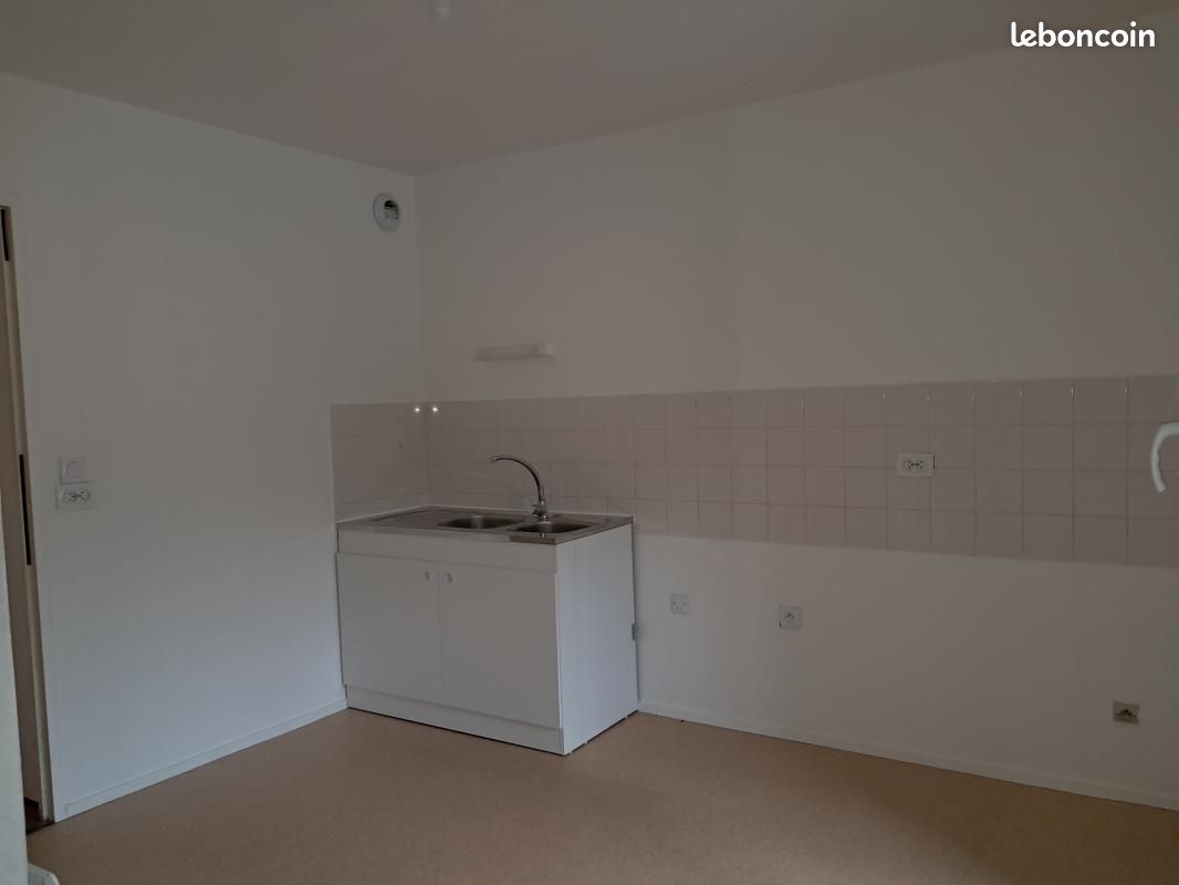 Appartement 3 pièces 75 m² · à Allevard · 75 m² · 534 €/mois
