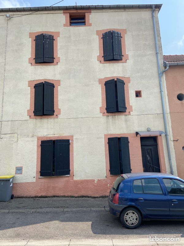 Maison 6 pièces 90 m² · à Faverney · 90 m² · 30 000 €