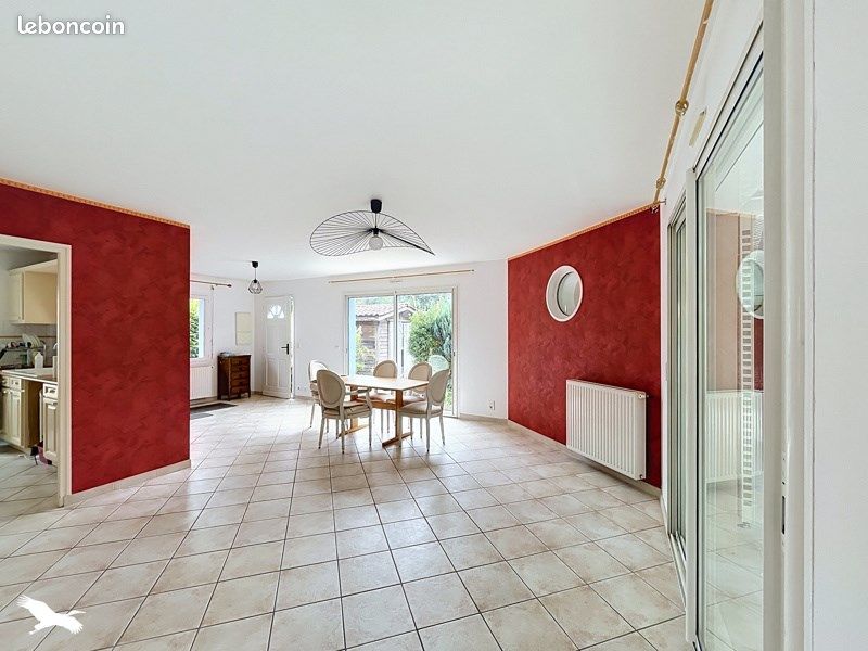 Maison 5 pièces 110 m² · à Saint-Vincent-de-Tyrosse · 110 m² · 420 000 €