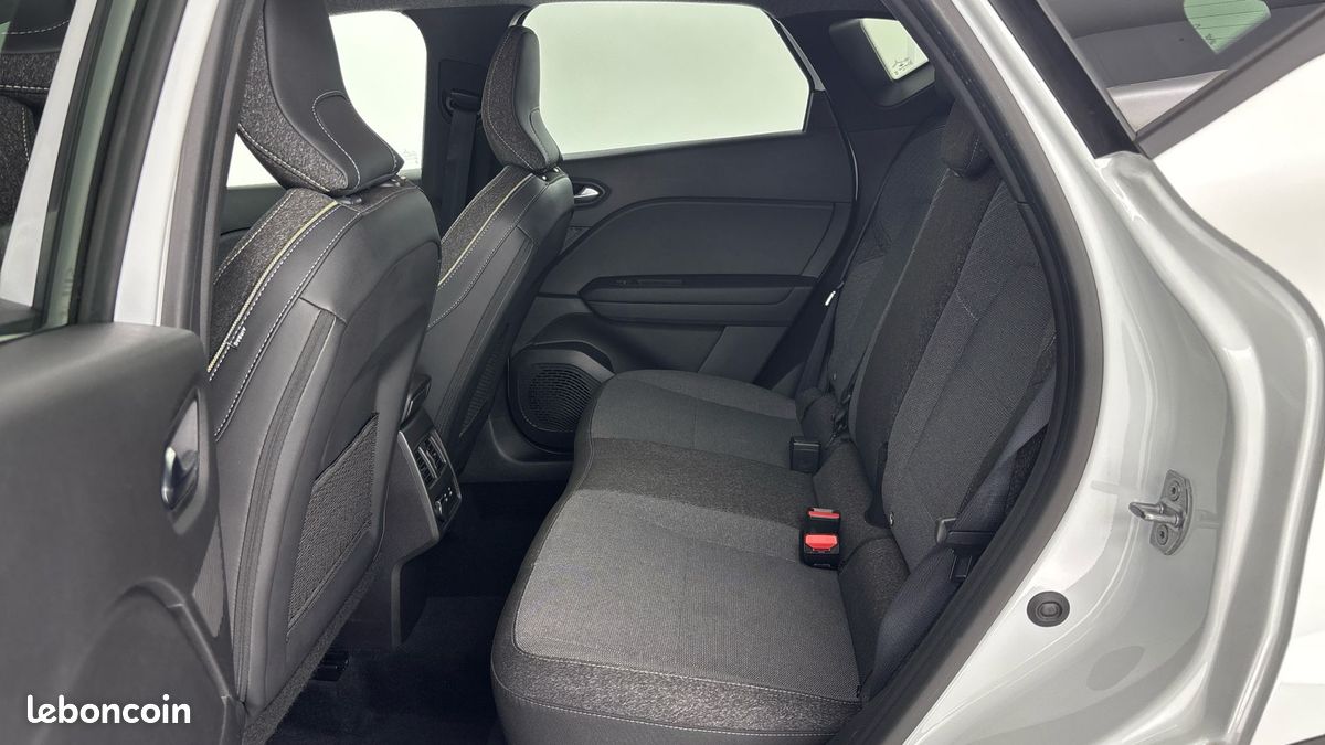 Renault captur eco g 100 ch techno (image 14)