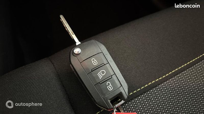 Citroen C3 1.2 PureTech 83ch S&S Feel Pack (image 16)
