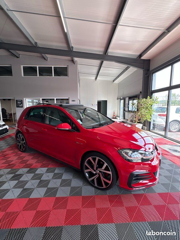 VOLKSWAGEN GOLF 7.5 GTI 230cv DSG6 PANO/DCC/CAM (image 8)