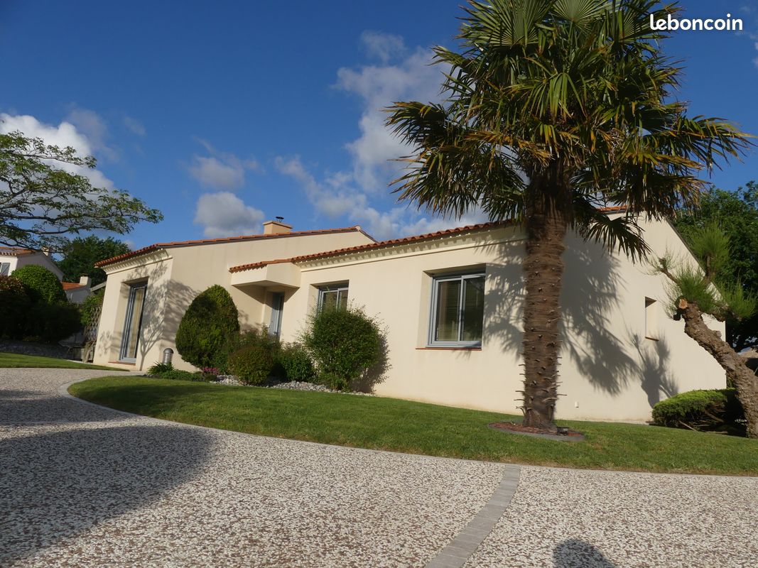 Maison 5 pièces 114 m² · à La Garnache · 114 m² · 4 200 000 €