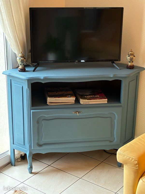 Meuble TV d’angle rénové (image 4)
