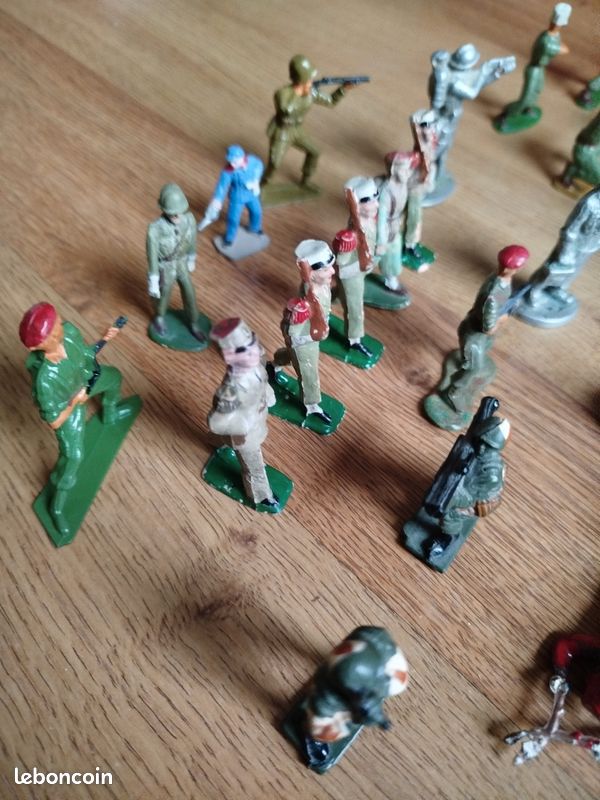 LOT PETIT SOLDAT Français starlux Rondouillard EUR 19,99 - FR
