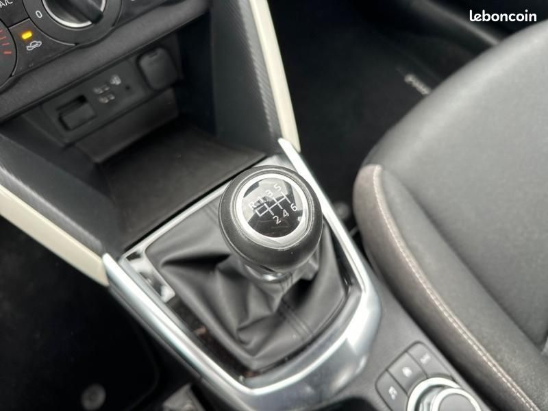 Mazda Mazda 2 1.5 e-SKYACTIV G M Hybrid 90ch Centre-Line 2023 (image 29)