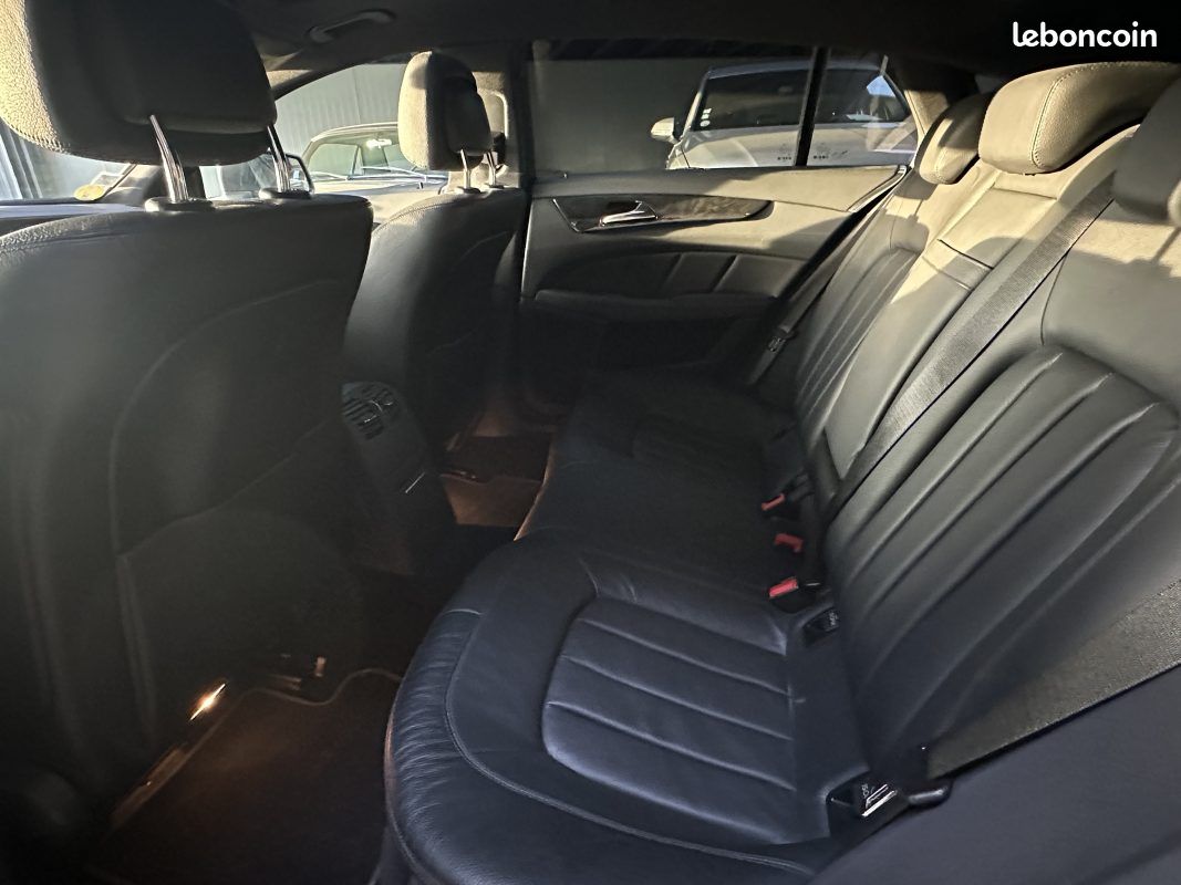 Mercedes cls 350 d shooting break executive 9g-tronic 2017 (image 13)