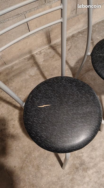 3 chaises cuisine.. (image 5)