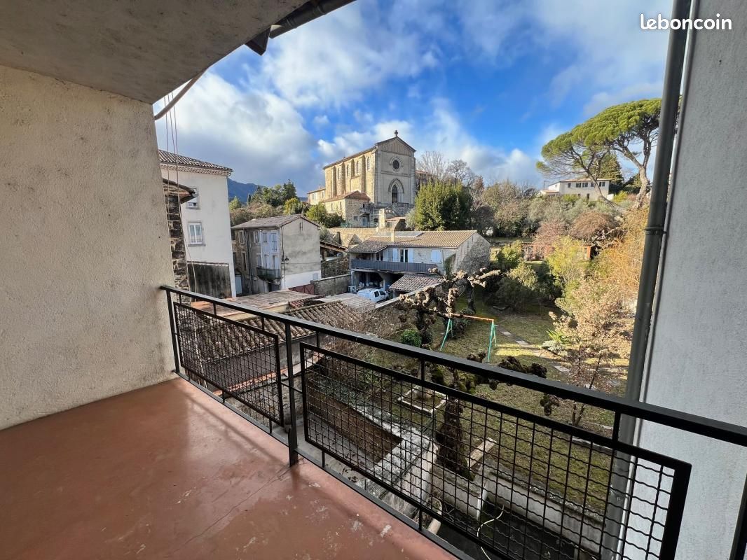 Appartement 6 pièces 127 m² · à Les Vans · 127 m² · 175 000 €