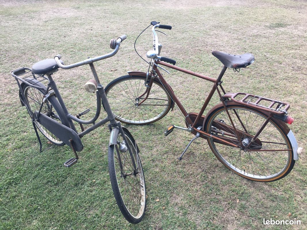 Bicyclette Selle De Velo En Anglais Vélo électrique E-COLORS 26