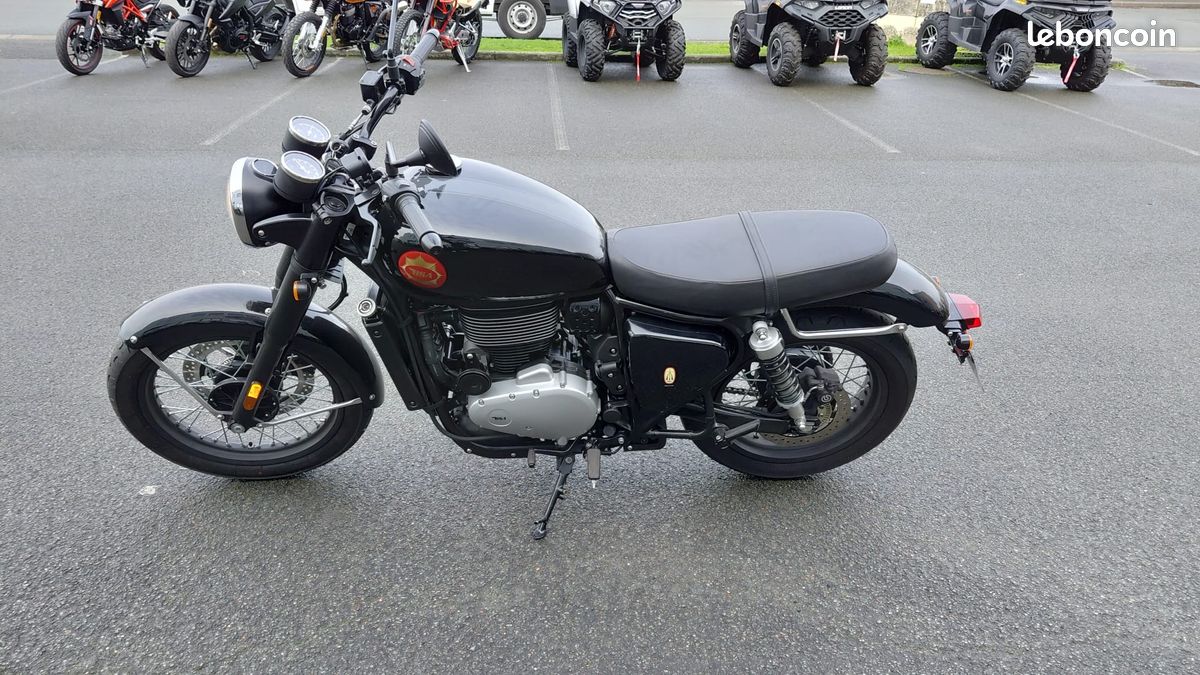 Bsa goldstar 650 serie speciale black shadow=tres faible kiloetrage (image 5)