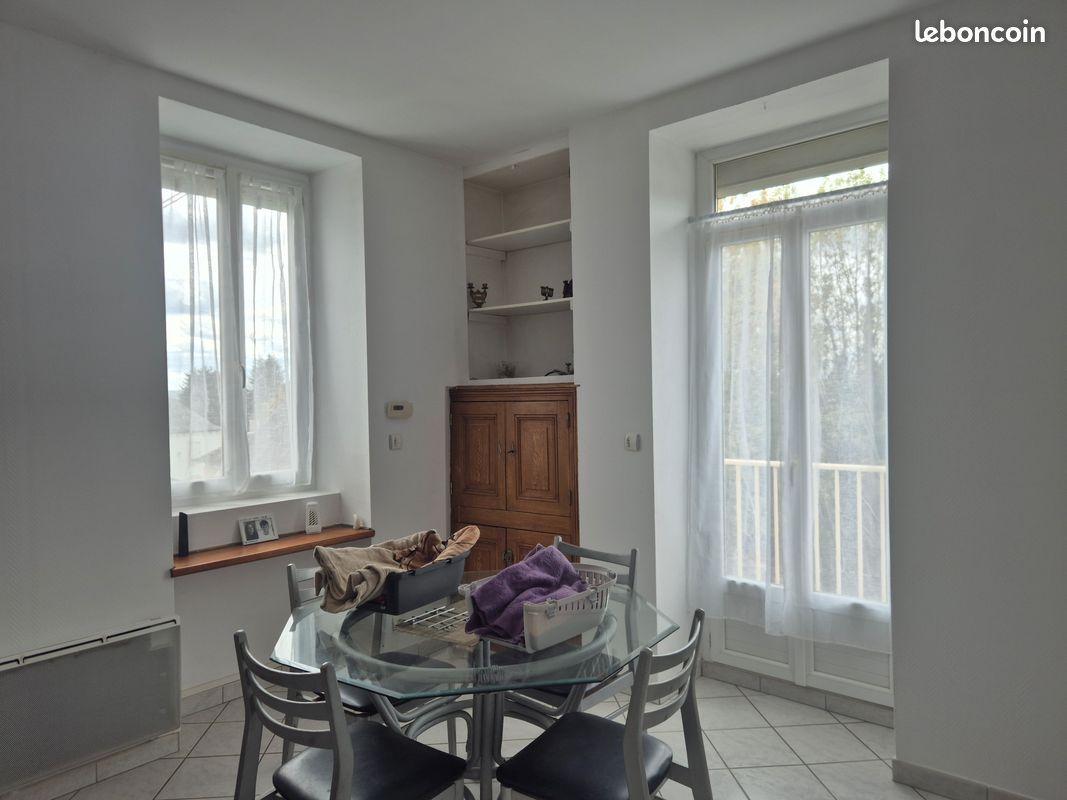 Appartement 3 pièces 56 m² · à Allassac · 56 m² · 500 €/mois