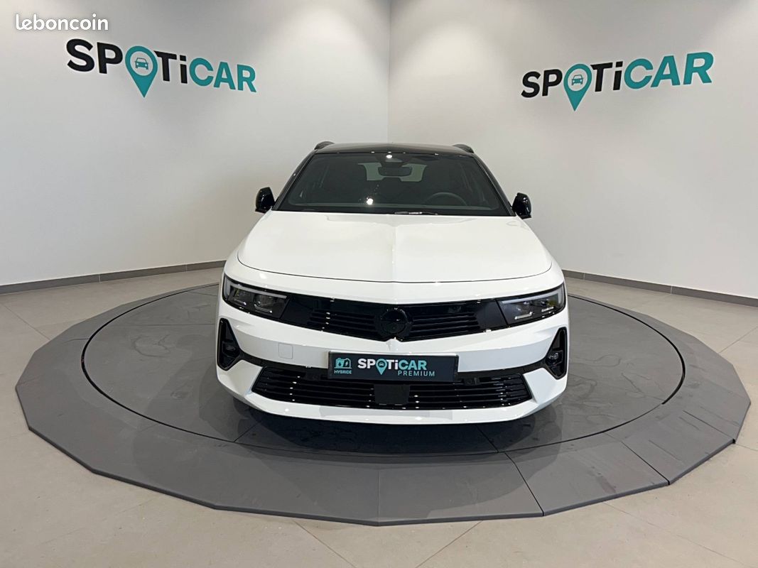 OPEL Astra Sports Tourer 1.2 Turbo Hybride 136 ch e-DCT6 GS (image 2)