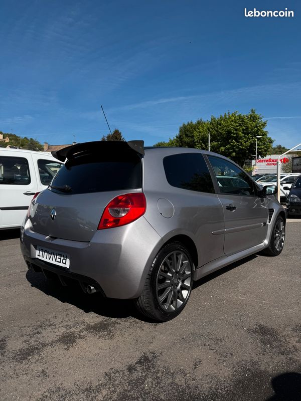 RENAULT - CLIO III 2.0 16V 200 Renault Sport - CARTE MAINS LIBRE (image 4)
