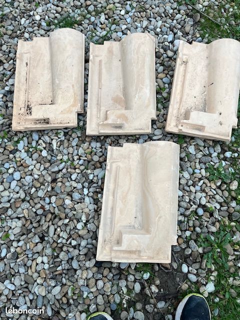 Tuiles romanes (image 1)