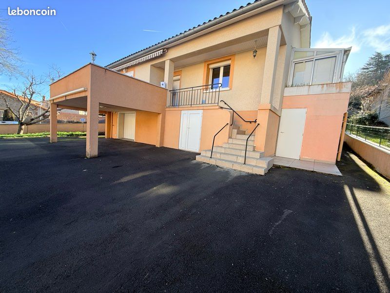 Appartement 5 pièces 110 m² · à Villars · 110 m² · 287 000 €