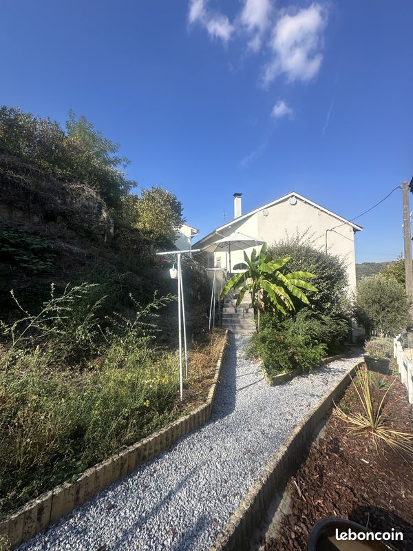 Maison 6 pièces 210 m² · à Saint-Désirat · 210 m² · 370 000 €