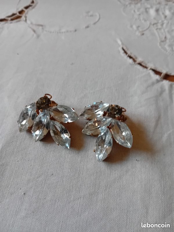 Boucles d'oreilles (image 2)