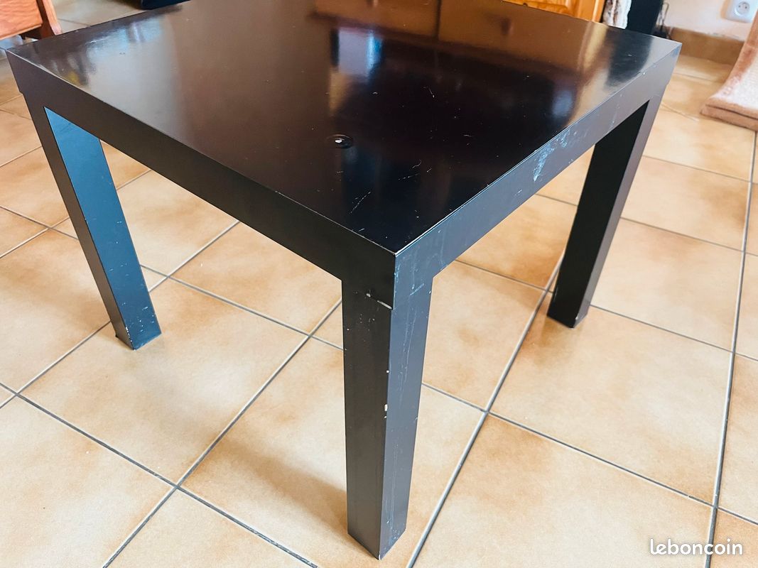 Table basse IKEA noire (image 3)