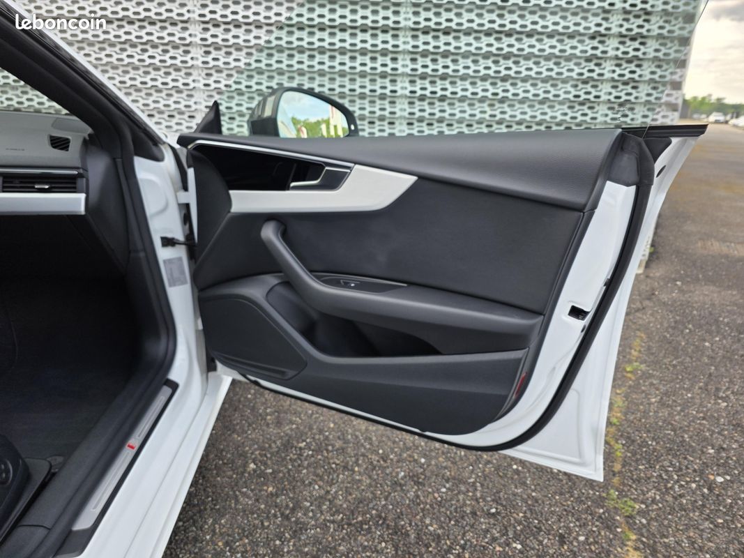 AUDI A5 Sportback 40 TDI 204 S tronic 7 Quattro S Line (image 29)