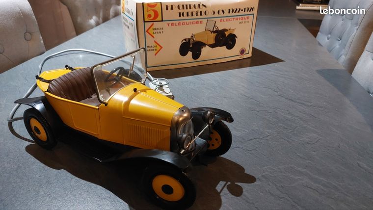 Jouet Ancien France Jouet : Kit Citroën 5 HP En Tôle Et Châssis Plastique - GTS
