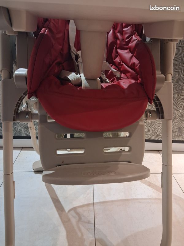 Chaise haute bébé (image 2)