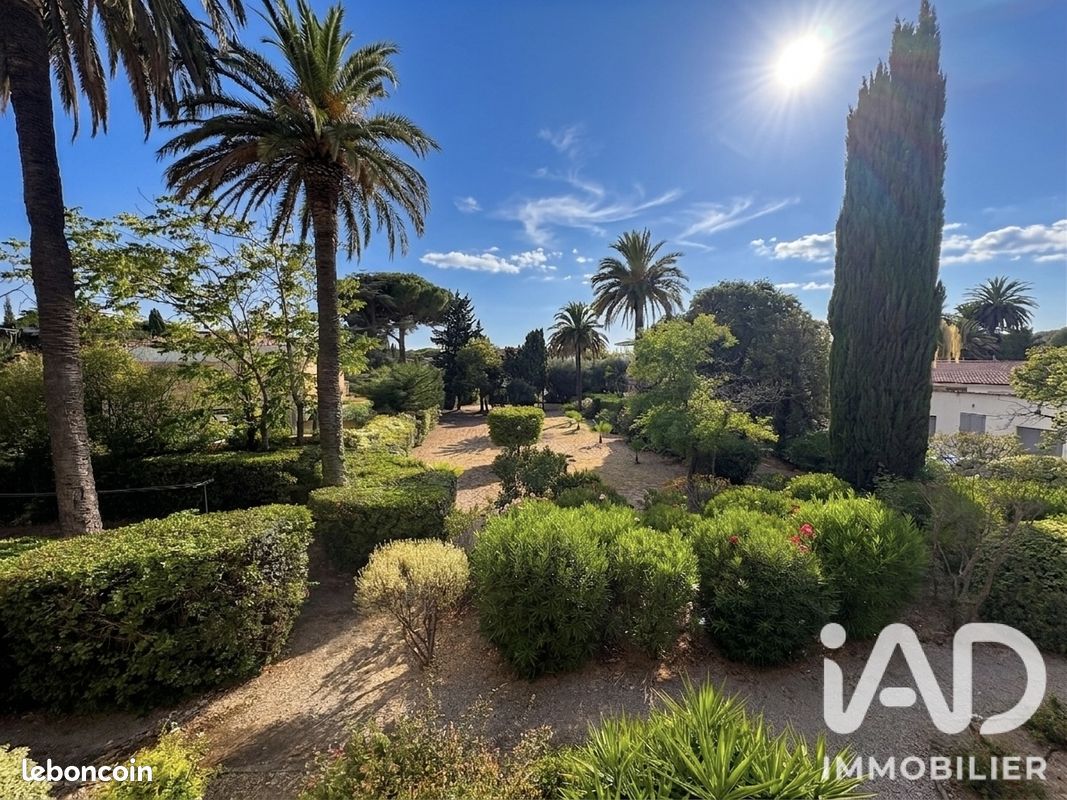 Appartement 4 pièces 75 m² · à Saint-Cyr-sur-Mer · 75 m² · 470 000 €