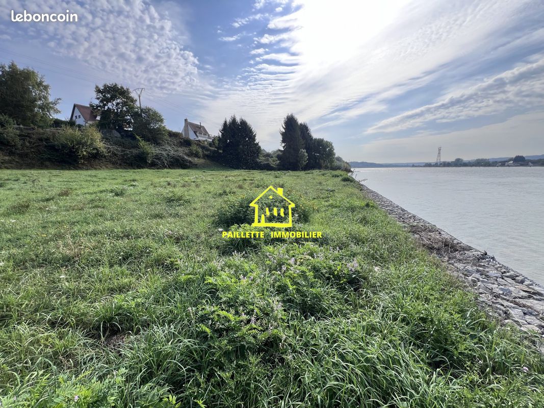 Terrain 700 m² · au Trait · 700 m² · 90 000 €
