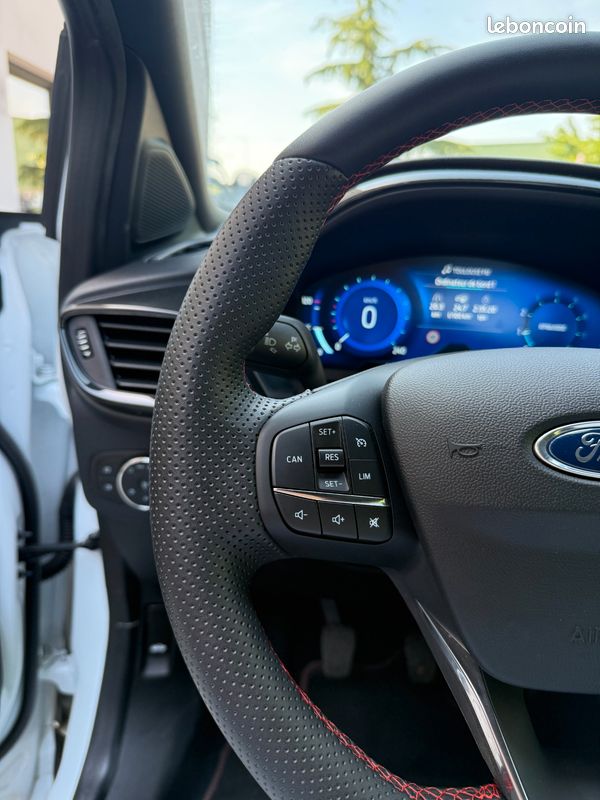 Ford puma 1.0 flexfuel ethanol 125 ch hybrid mhev st-line carplay radar de recul (image 8)