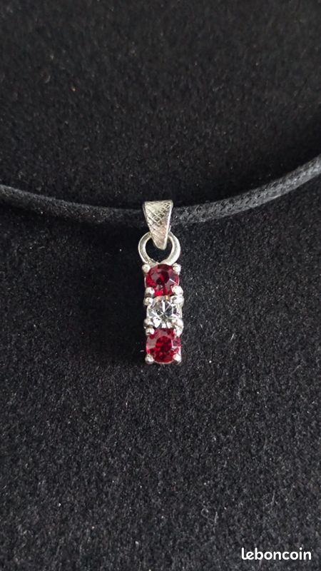 Pendentif en argent sterling avec Swarowski 4mm (image 1)