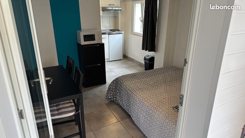 Appartement 1 pièce 18 m² · à Angoulins · 18 m² · 400 €