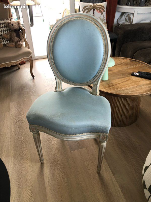 Chaise médaillon (image 1)