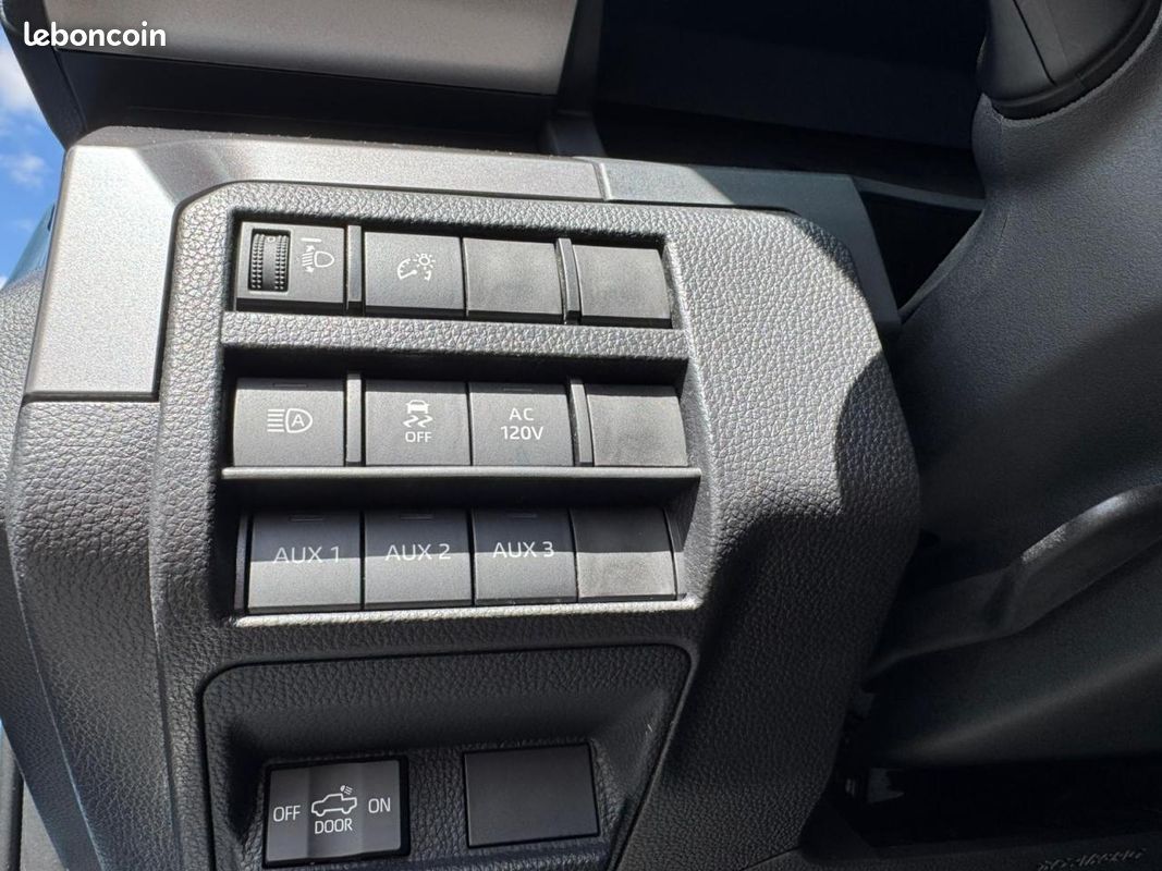 Toyota tacoma trd sport premium (image 15)