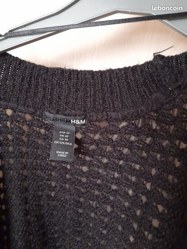 Gilet en maille noir (image 7)