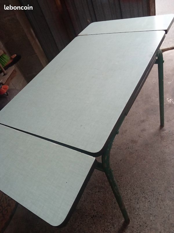 Table formica (image 2)