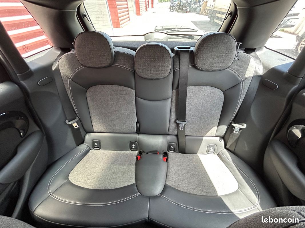 MINI HATCH 5 PORTES Cooper D 116 ch Pack Chili/Boite Auto/Toit Ouvrant/Entretien Complet/Garantie 12 mois (image 12)