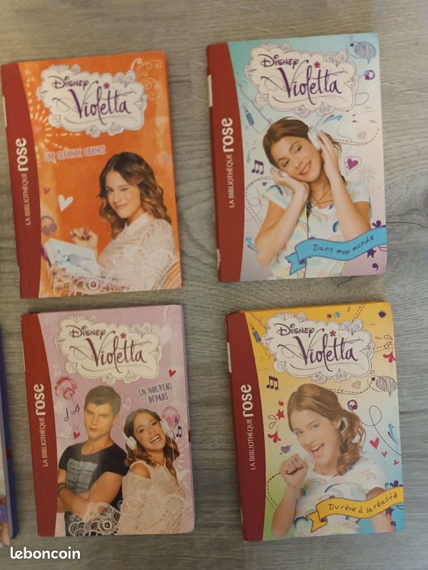 Livres Disney violetta (image 3)