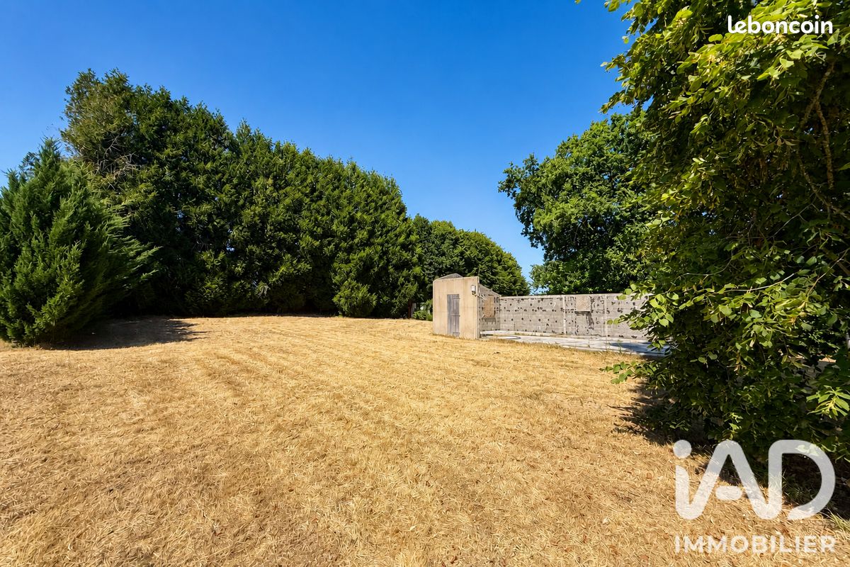 Maison 1 pièce 100 m² · à Fégréac · 100 m² · 55 500 €