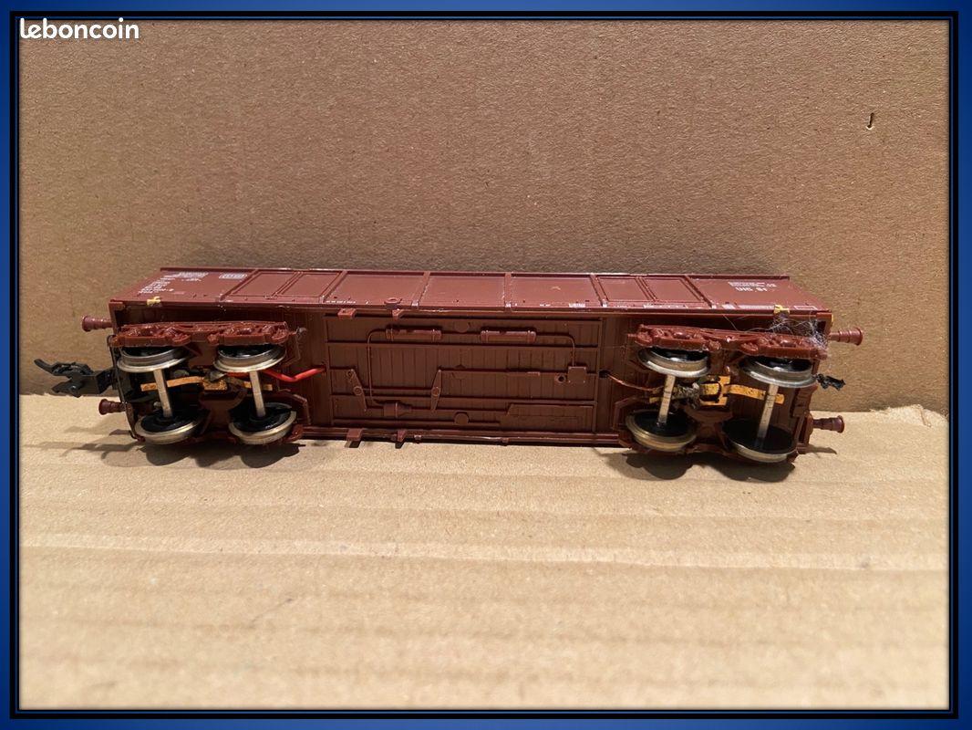 Jouef ho 655 wagon plateforme a rancher avec chargement grume bois, type tp sncf - Collection