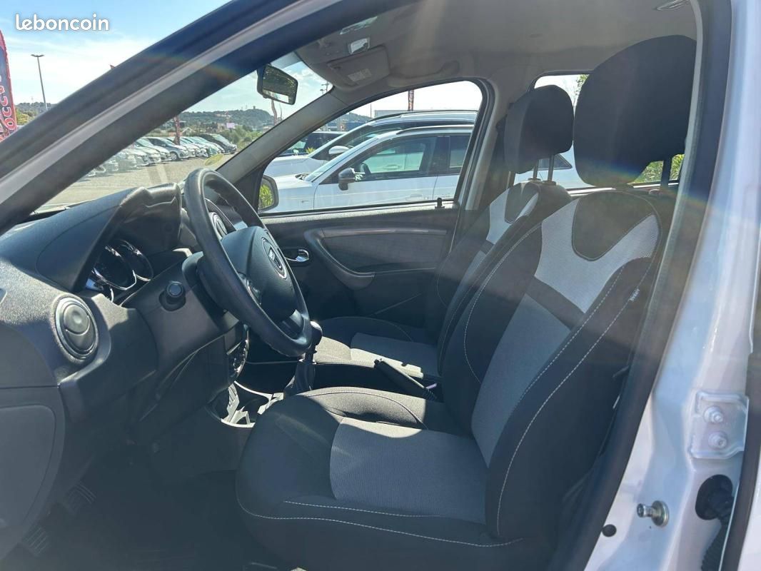 Dacia Duster dCi 110 4x2 Silver Line 2017 (image 11)