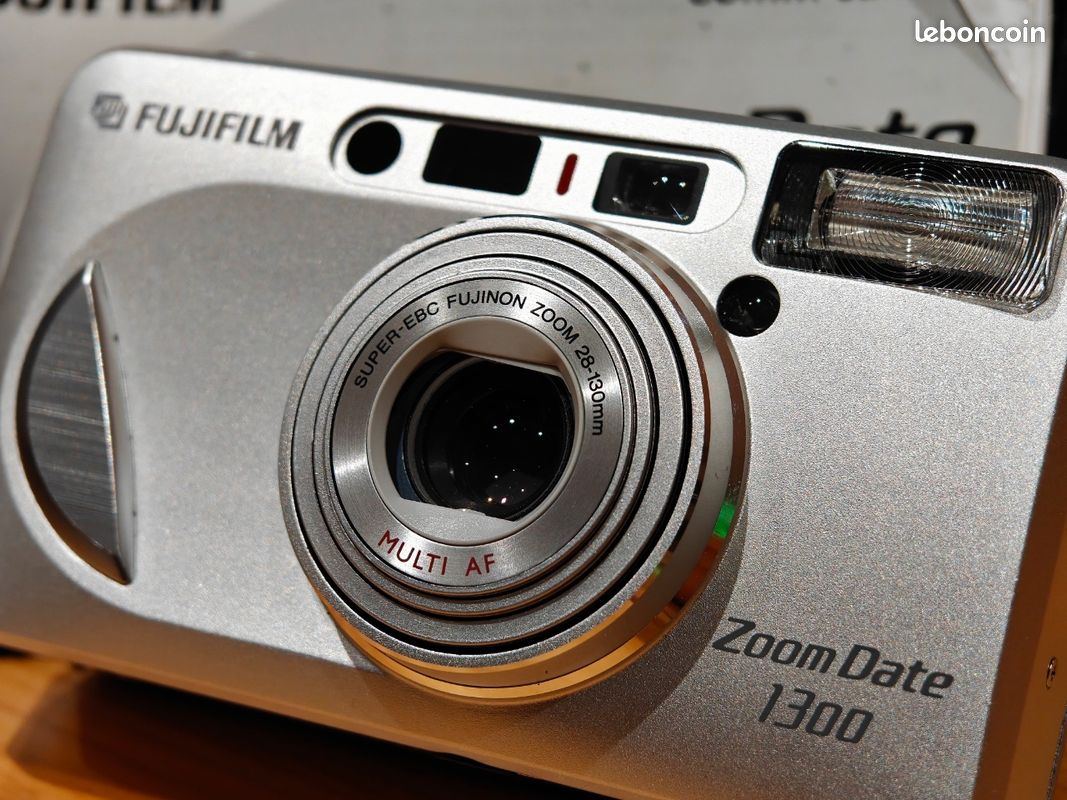 Appareil Photo Argentique Compact Fujifilm Zoom 120 V - Occasion Fonctionnel - Couleur Argenté