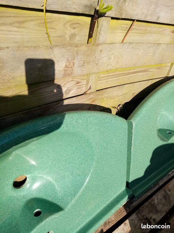 2 lavabos en résine de qualité en très bon état (image 6)