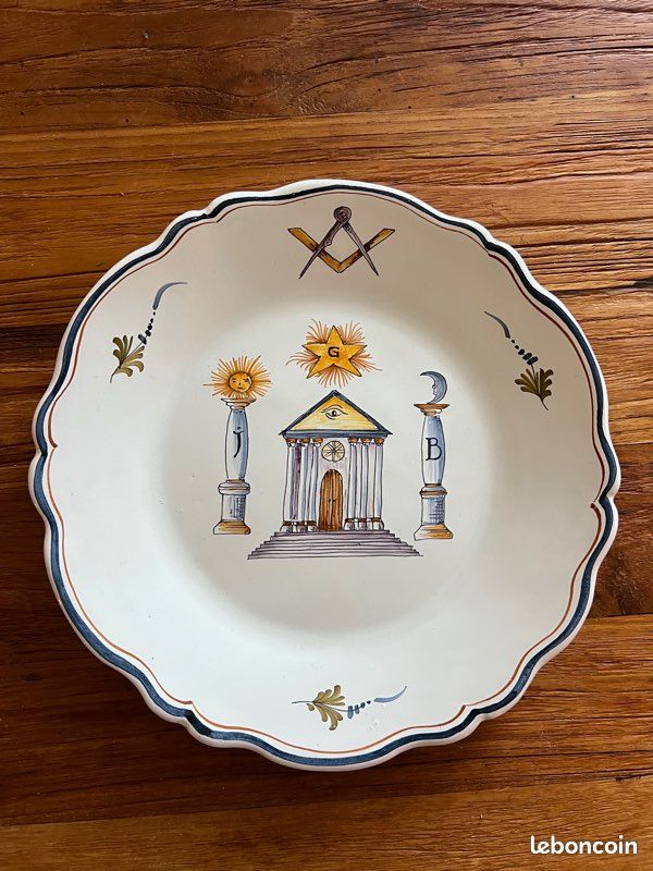 Assiette Maçonnique 25 Cm Signée – Franc-maçonnerie, Céramique France 2005