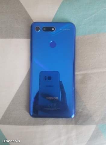 Honor view 20 (image 1)