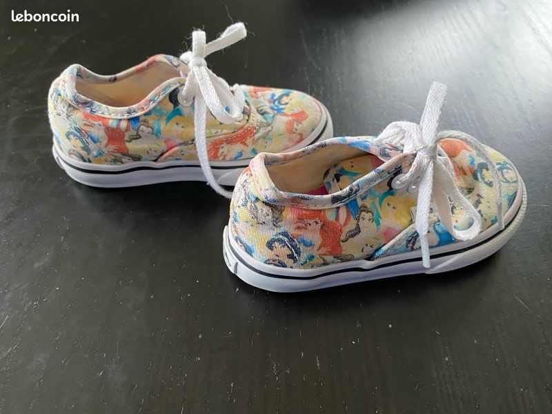 Baskets basse fille vans disney (image 5)