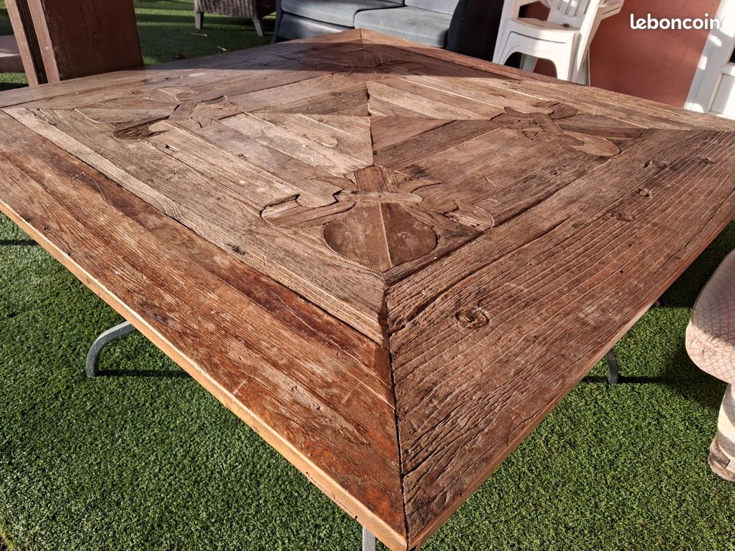 Table en bois (image 3)