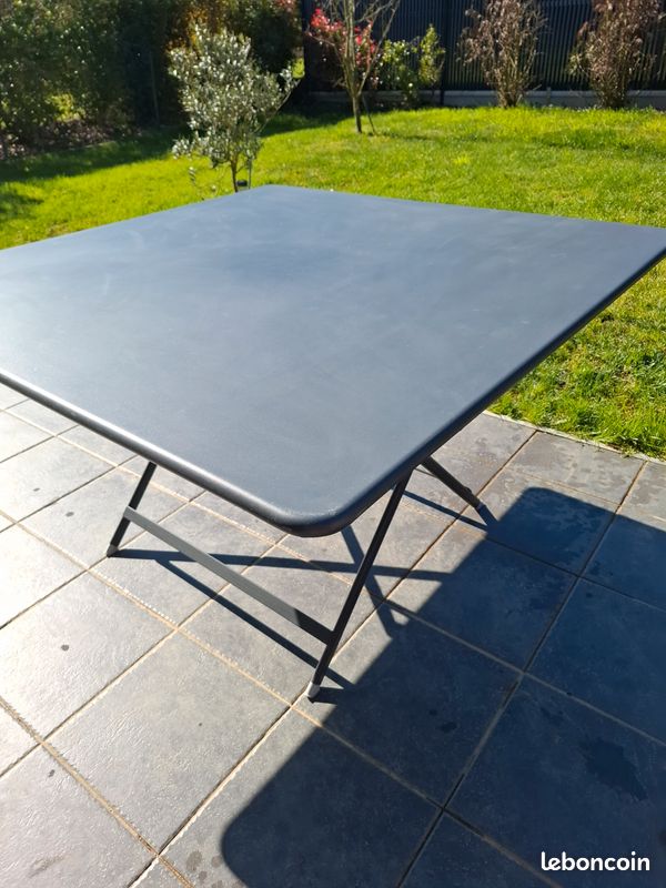 Table extérieure FERMOB (image 2)