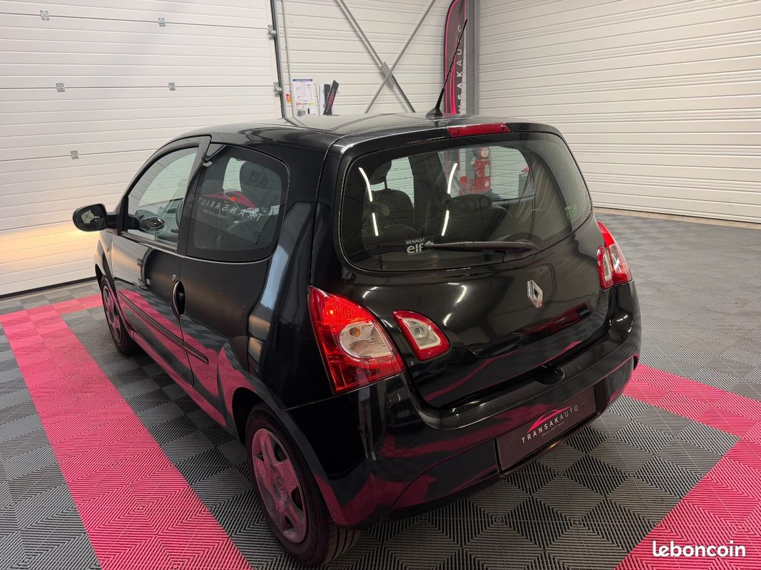 RENAULT TWINGO II 1.2 16v 75 CV eco2 Life + BLUETOOTH + USB + ISOFIX (image 5)